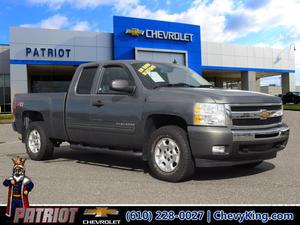  Chevrolet Silverado  LT in Royersford, PA