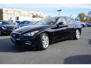  Infiniti Q50 - Moonroof