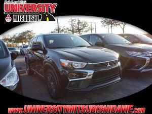  Mitsubishi Outlander Sport - 2.0 ES