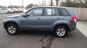  Suzuki Grand Vitara - 4dr SUV 4WD w/Hard Spare Tire