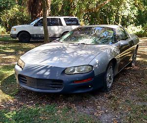  Chevrolet Camaro Base Coupe 2-Door