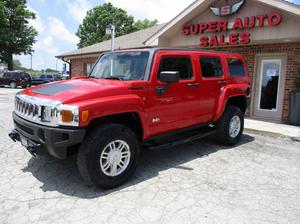  HUMMER H3 - Base 4dr SUV 4WD