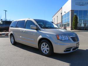  Chrysler Town & Country Touring in Collierville, TN