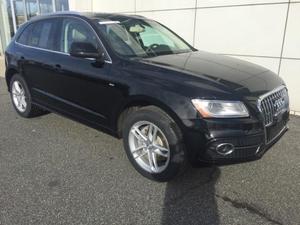  Audi Q5 3.0T quattro Premium Plus - AWD 3.0T quattro