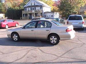  Chevrolet Classic - Base 4dr Sedan