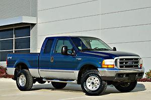  Ford F-350 XLT Extended Cab Pickup 4-Door