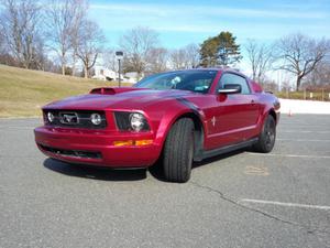  Ford Mustang Base Coupe 2-Door