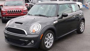  MINI Hardtop Cooper S - Cooper S 2dr Hatchback