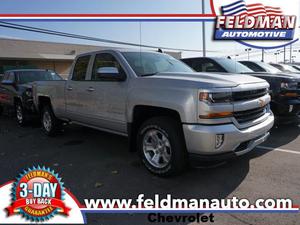  Chevrolet Silverado  - LT