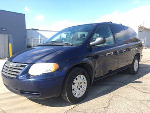  Chrysler Town & Country LX in Holly, MI