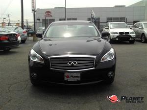  Infiniti M37 x in Hempstead, NY