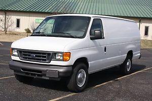  Ford E-Series Van base / comercial