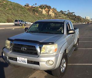  Toyota Tacoma PreRunner SR5