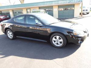  Pontiac Grand Prix - 4dr Sedan