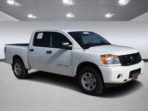  Nissan Titan S