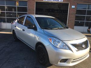  Nissan Versa 1.6 S Plus - 1.6 S Plus 4dr Sedan