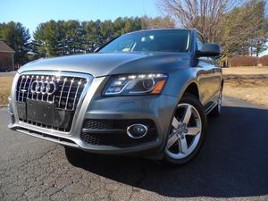  Audi Q5 3.2 quattro Premium Plus - AWD 3.2 quattro