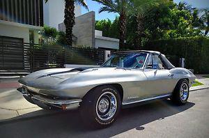  Chevrolet Corvette Silver