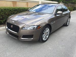  Jaguar XF XF Premium