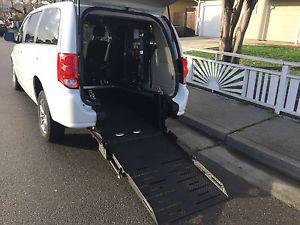  Dodge Grand Caravan SE