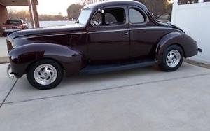  Ford Deluxe Coupe