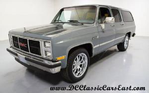  GMC Suburban SUV