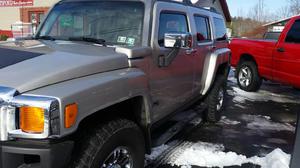  HUMMER H3 - 4dr SUV 4WD