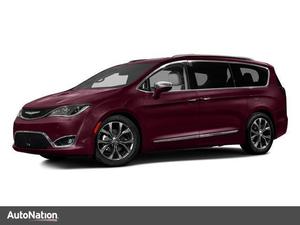 New  Chrysler Pacifica Touring