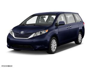  Toyota Sienna LE in Newton, NJ