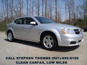 Used  Dodge Avenger SXT