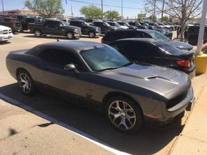 Used  Dodge Challenger SXT