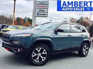 Used  Jeep Cherokee Trailhawk