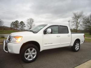 Used  Nissan Titan LE