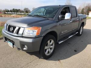 Used  Nissan Titan SL