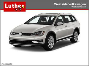  Volkswagen Golf Alltrack TSI SEL 4Motion in