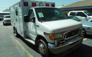  Ford Econoline Commercial Cutaway Ambulance