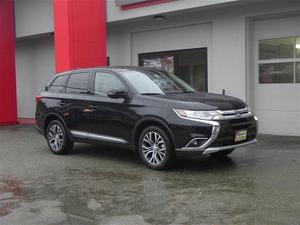  Mitsubishi Outlander SE - AWD SE 4dr SUV