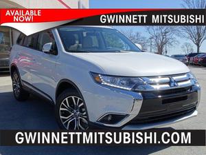  Mitsubishi Outlander SE - SE 4dr SUV