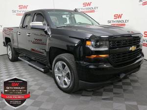 Used  Chevrolet Silverado  Custom