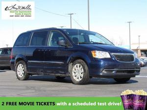 Used  Chrysler Town & Country Touring