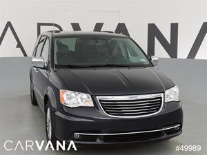 Used  Chrysler Town & Country Touring-L