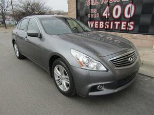 Used  INFINITI G37 x