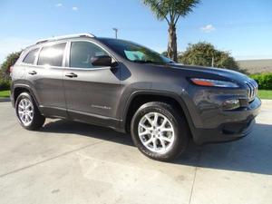 Used  Jeep Cherokee Latitude