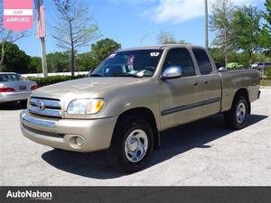 Used  Toyota Tundra SR5