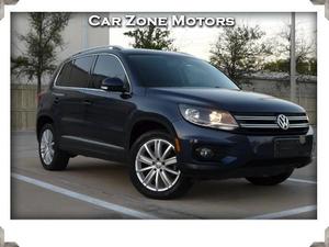 Used  Volkswagen Tiguan SE