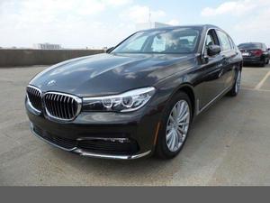 New  BMW 740 i