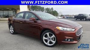 Used  Ford Fusion SE