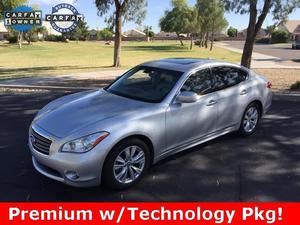 Used  INFINITI M37