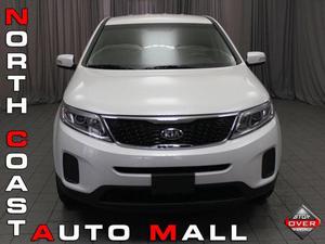 Used  Kia Sorento LX