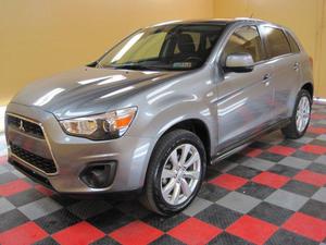 Used  Mitsubishi Outlander Sport ES